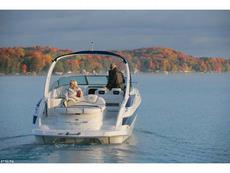 Crownline 315 SCR 2007 Boat specs