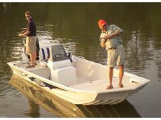 Duracraft 1860 Bay 2007 Boat specs