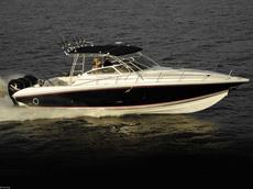 Fountain 38 Sportfish Cruiser Outboard 2007 Boat specs