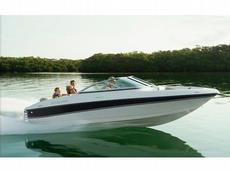 Four Winns 180 Horizon 2007 Boat specs
