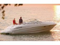 Four Winns 255 Sundowner 2007 Boat specs
