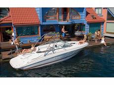 Four Winns 260 Horizon 2007 Boat specs