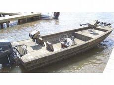 Gator Trax Bay Boat  20 x 72 2007 Boat specs