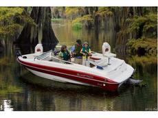 Glastron GXL 205 Ski & Fish 2007 boat specs