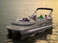 Harris Flotebote Royal Heritage 230 2007 boat specs
