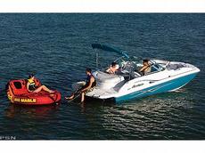 Hurricane Boats SunDeck 195 I/O 2007 Boat specs