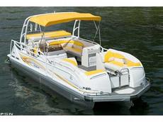 JC Manufacturing TriToon 246 I/O 2007 Boat specs