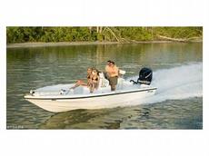 Lake and Bay Back Water 24 ft. 2007 Boat specs