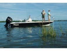 Mako Boats 2201 Tunnel Inshore 2007 Boat specs