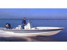 Pathfinder 2200 2007 Boat specs