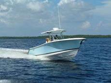 Pursuit C 310 2007 Boat specs