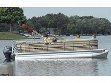 Sanpan SP2200 RE 3-GATE 2007 Boat specs