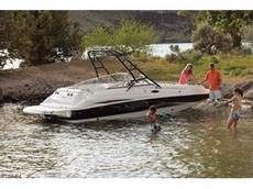 Seaswirl 237 Deck Boat I/O 2007 Boat specs