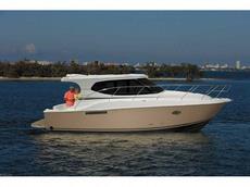 Silverton 33 Sport Coupe 2007 Boat specs