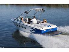 Ski Supreme V208  2007 Boat specs