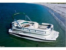 SouthWind 2010L Hybrid 2007 Boat specs