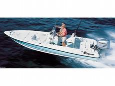 Triton Boats 220 LTS 2007 Boat specs