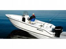 Triton Boats 225 CC 2007 Boat specs