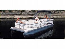 Triton Boats 240 Gold 2007 Boat specs