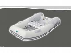 Walker Bay 270 FTD/FTDH 2007 Boat specs