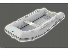 Walker Bay 340 AIR 2007 Boat specs