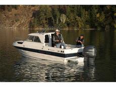 Campion 622b Sedan 2008 Boat specs