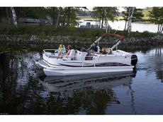 Crestliner Batata Bay 2185 2008 Boat specs
