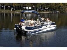 Crestliner Grand Cayman 2385 2008 Boat specs