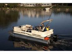 Crestliner Suncast 2185 2008 Boat specs