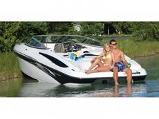 Crownline 23 SS 2008 Boat specs
