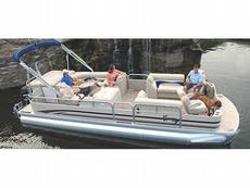 Cypress Cay 250 BCS Cancun 2008 Boat specs
