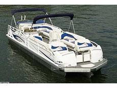 JC Manufacturing TriToon 306 I/O 2008 Boat specs