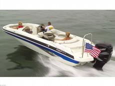 Kayot V220i OB 2008 Boat specs