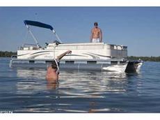 Manitou Pontoons 22 Aurora 2008 Boat specs