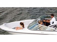 MasterCraft 230 VRS 2008 Boat specs