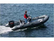 Mercury DR520 2008 Boat specs