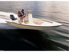 Pathfinder 2000 2008 Boat specs