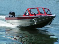 ThunderJet Luxor Outboard 2008 Boat specs