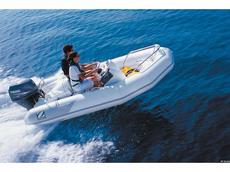 Zodiac Yachtline Deluxe 340 DL 2008 Boat specs