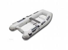Achilles HB-350DX 2009 Boat specs