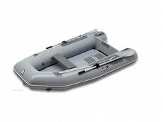 Achilles LSI-260 2009 Boat specs