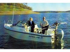 Arima Sea Pacer 17 2009 Boat specs