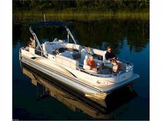 Avalon LP - RC Rear Fish 2009 Boat specs