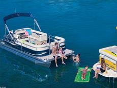 Bennington 2050SL 2009 Boat specs