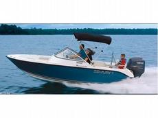 Century Boats 1850 Dual Console 2009 Boat specs