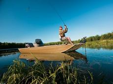 Crestliner Backwater Series 1655 SC 2009 Boat specs