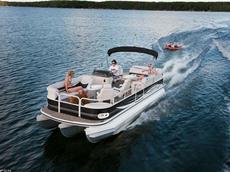 Crestliner Batata Bay 2385 TriToon 2009 Boat specs