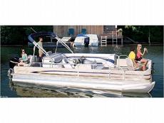 Cypress Cay 250 Angler 2009 Boat specs