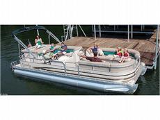 Cypress Cay 250 Cozumel 2009 Boat specs