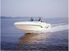 2600 P'zazz Boat Specs
